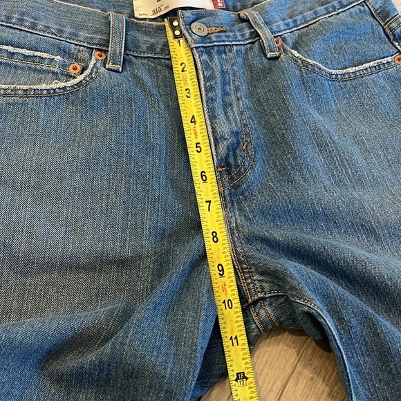 Levi’s 515 Jean Shorts Women’s Size 10 - Picture 6 of 6